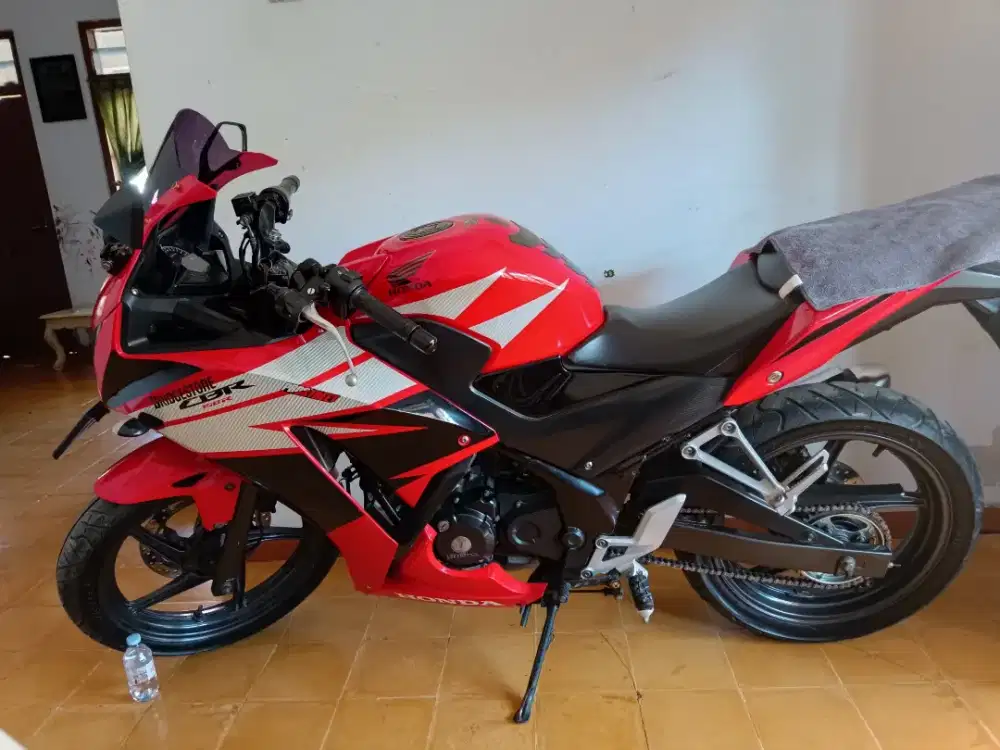 Honda CBR150R K45A