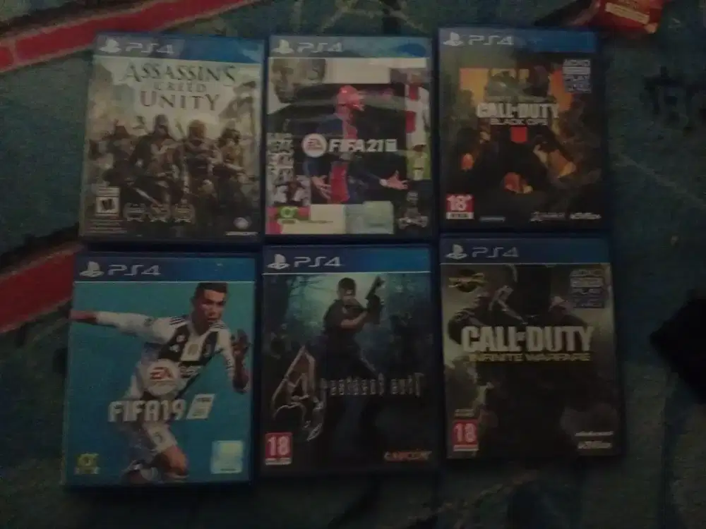 CD PS4 original, fullset, normal 100%, siap tes saat COD.