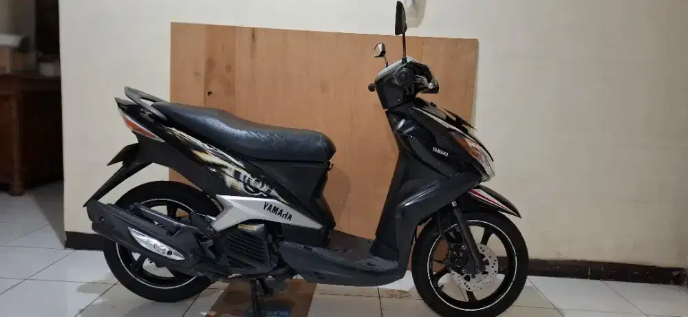 Yamaha xeon 125 bener2 antik tgn1 msih 100% full ori gress tanpa cacat
