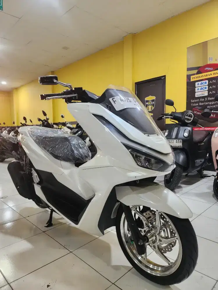 READY PC 160 CBS BARANG MULUS KM LOW