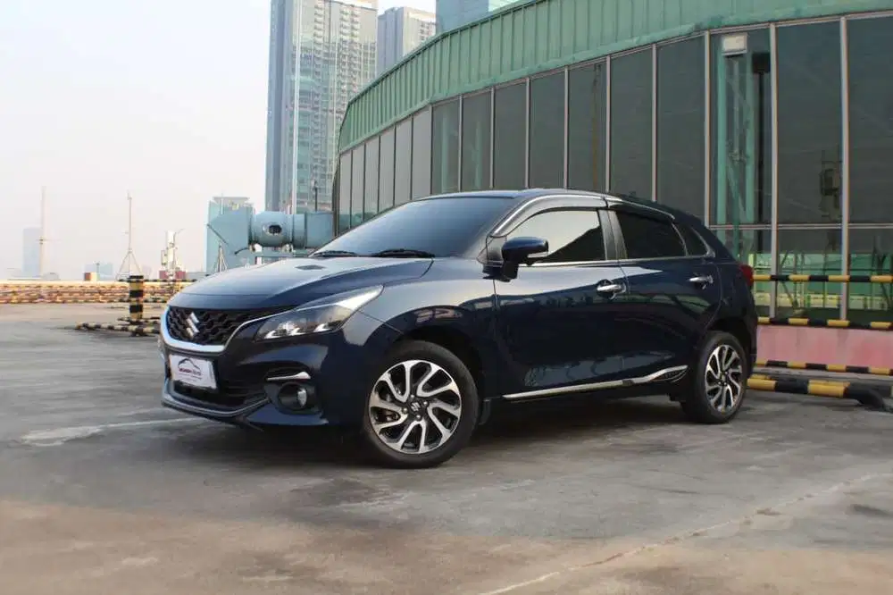 Suzuki Baleno Hatchback 2024 Bensin AT Biru