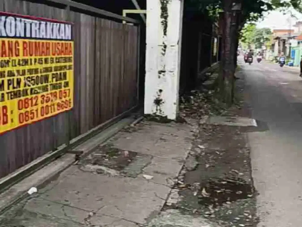 Dikontrakkan Gudang di Raya Kebonsari Surabaya