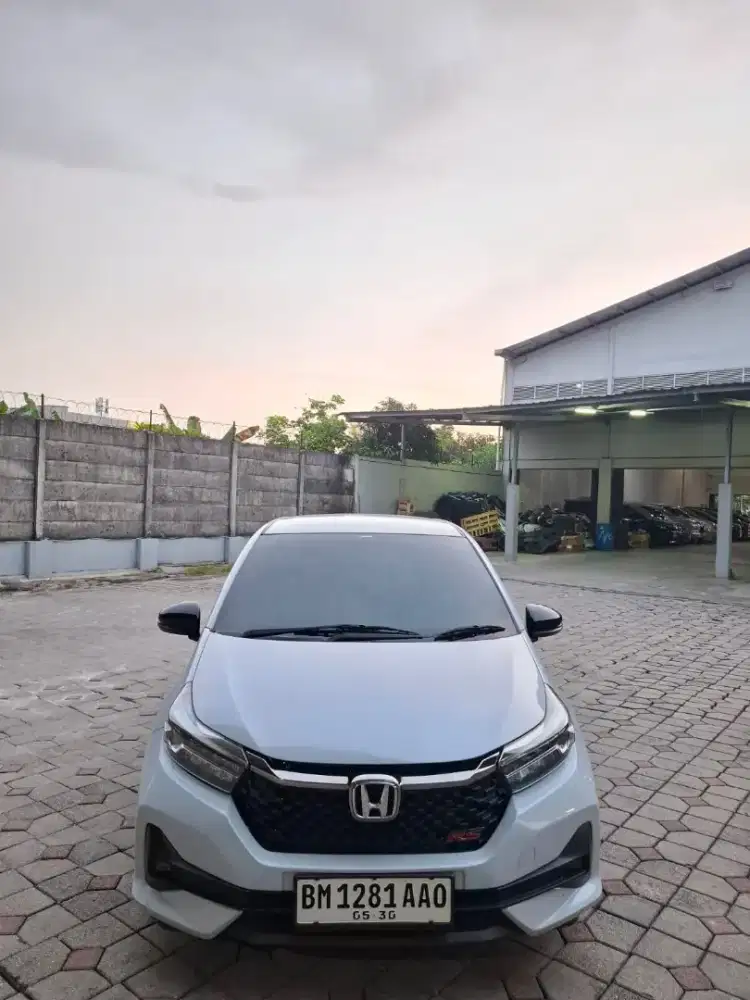 Brio 2025 RS matic. Km 10rb antik
