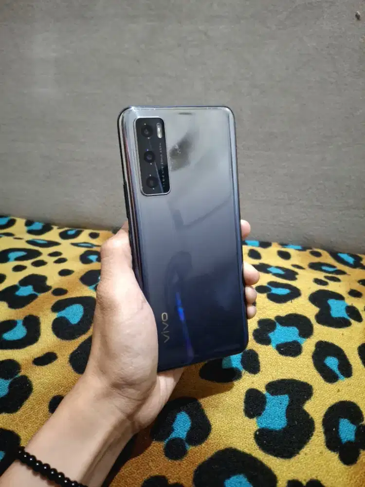 Vivo V20 SE 8/128GB No Minus Resmi Indonesia
