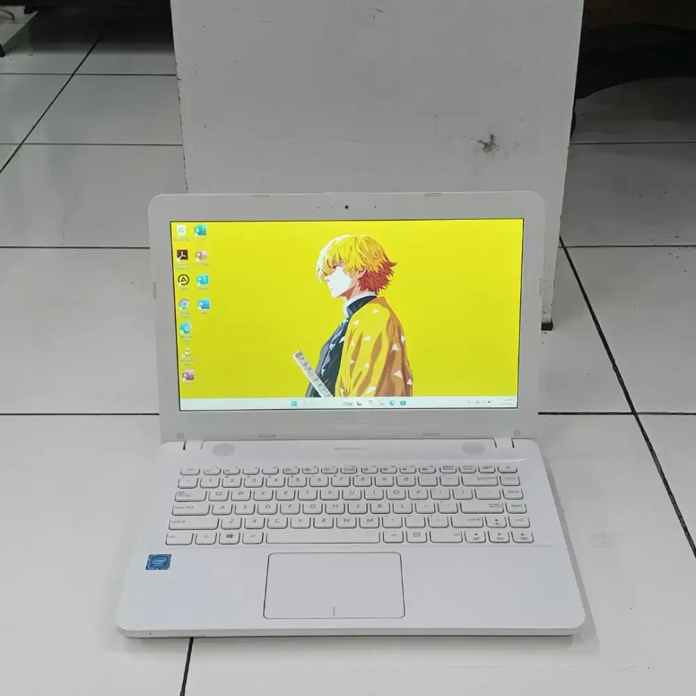 ASUS VIVOBOOK X441 | INTEL CELERON N4000 | RAM 4 GB | SSD 128GB