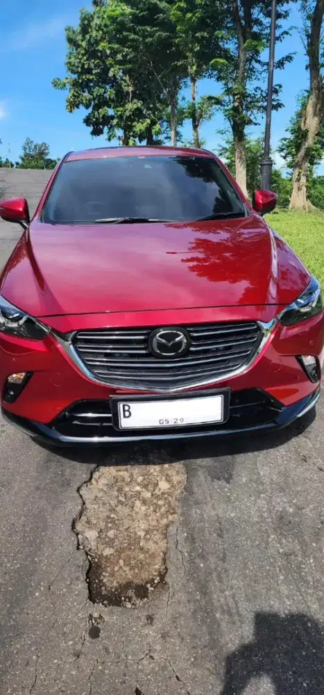 Mazda CX-3 1.5 SPORT SUNROOF Bensin Kondisi LIKE NEW