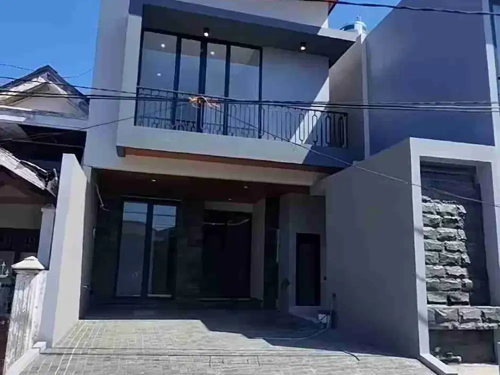 DIJUAL, RUMAH BARU GRESS, MANYAR TIRTOYOSO