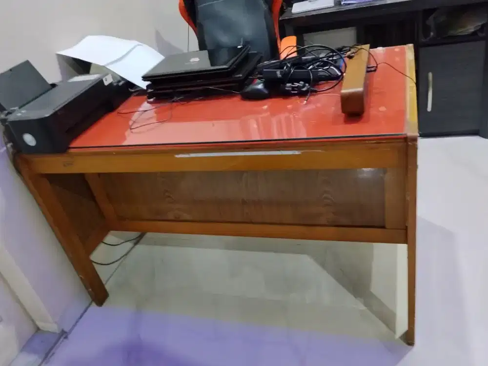 Meja komputer meja belajar