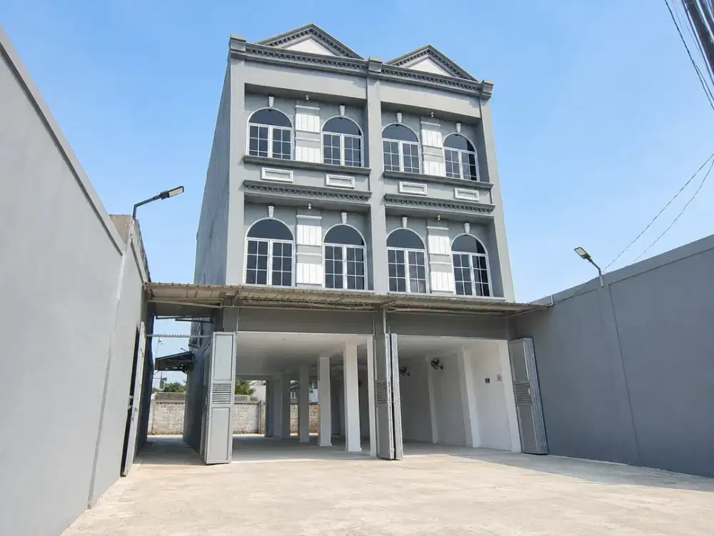 Dijual Ruko Gandeng 3 Lantai di Jl. Dr. Ratna Jatibening Bekasi | LT 283 m² | LB 405 m² | Parkiran Luas