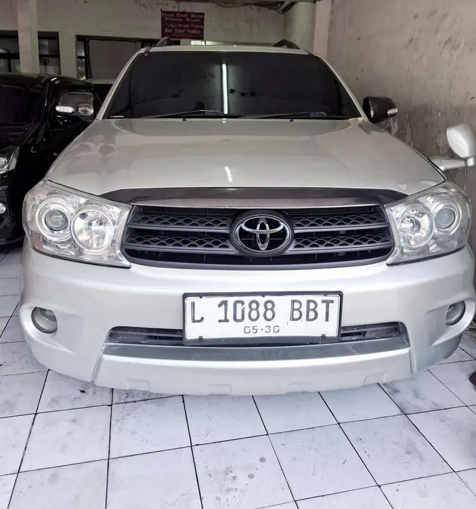 Toyota Fortuner 2010 Diesel