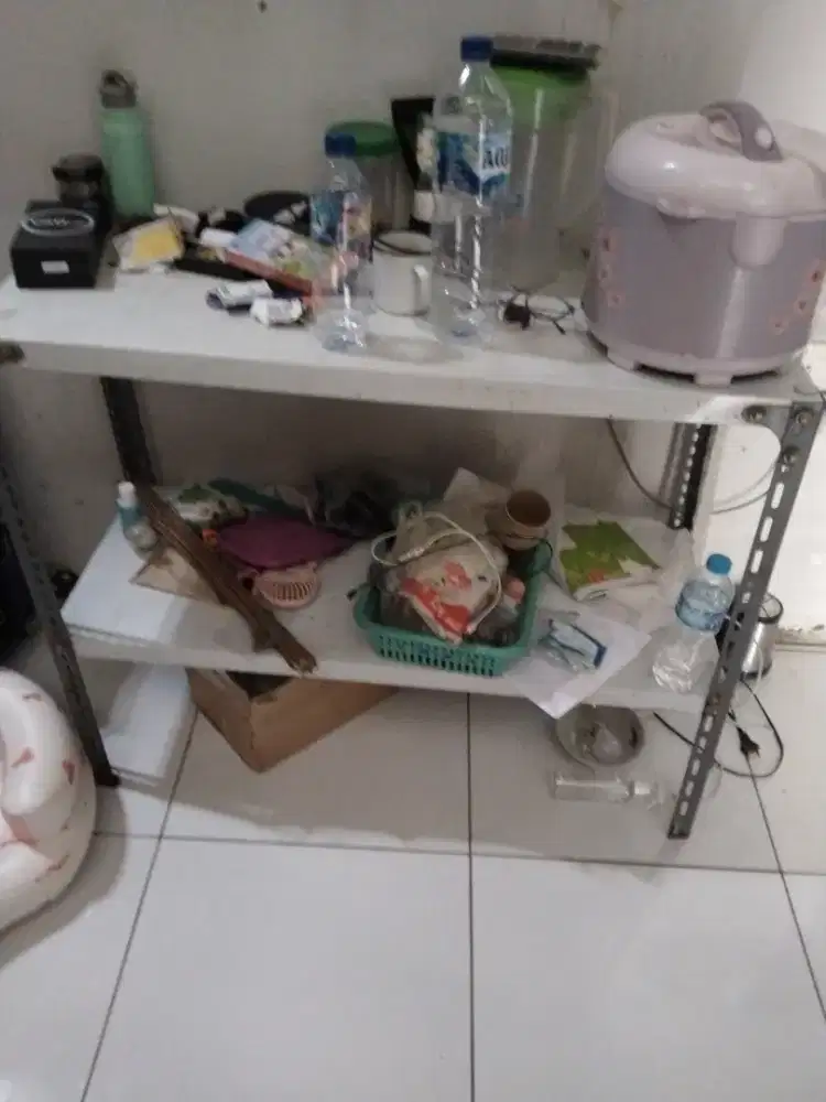 Jual showcase dan rak2 etalase dagang