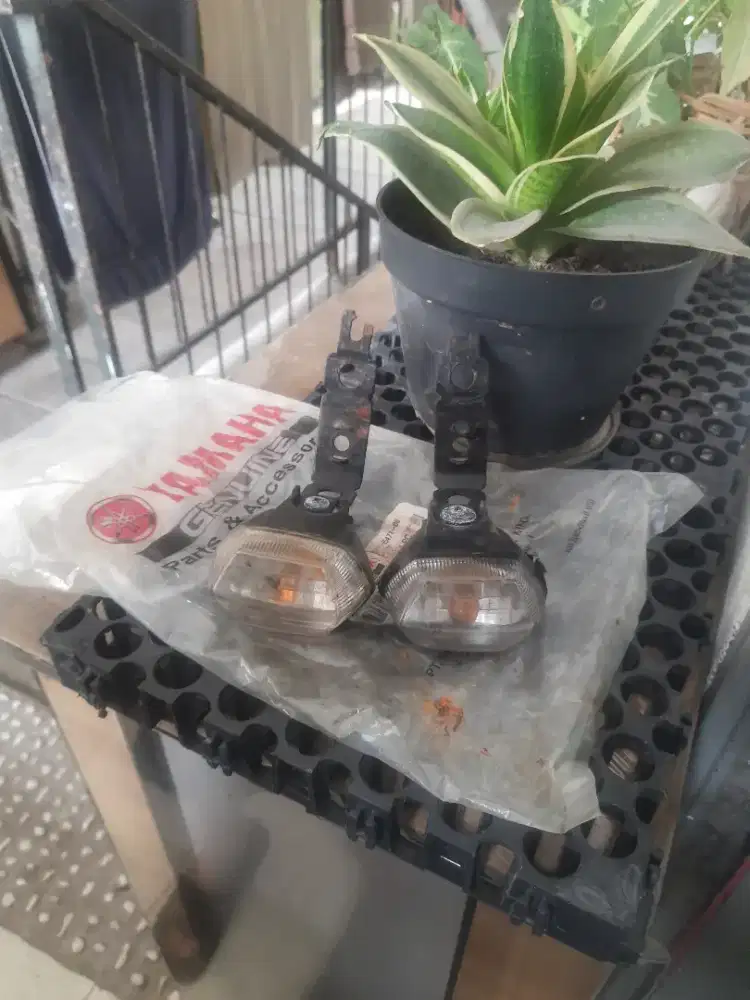Original Lampu sen depan Yamaha XRide copotan masih bagus x ride