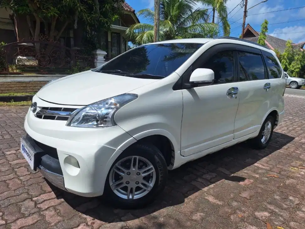 Daihatsu Xenia 1.3 R ATTIVO Bensin-MT 2014 KTZE