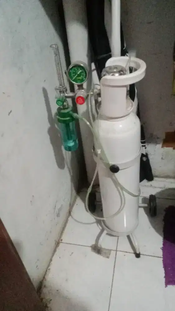 Tabung oksigen komplit