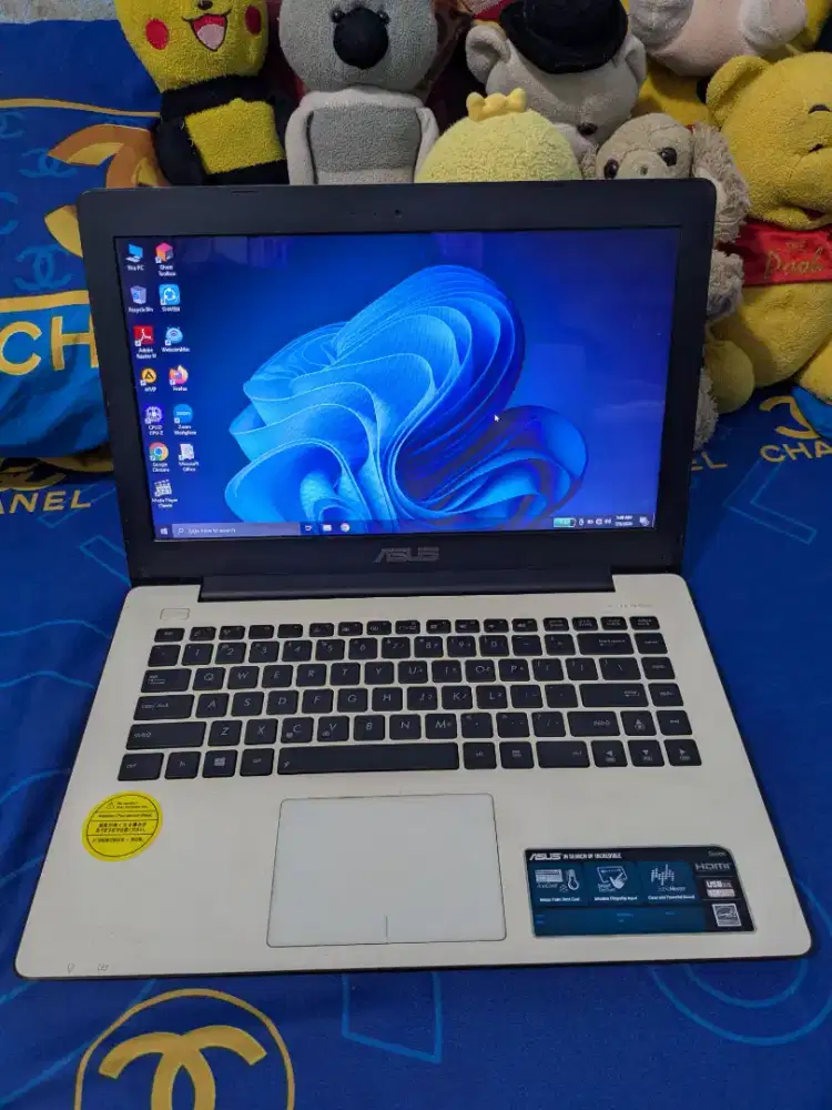 Laptop Asus X453M Celeron Quadcore Ram 4 Normalan Tinggal Pake