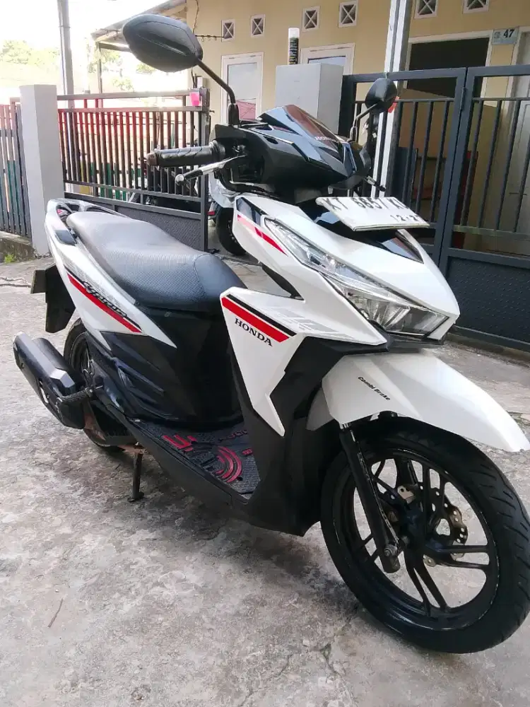 Vario putih  mulus dan terawat