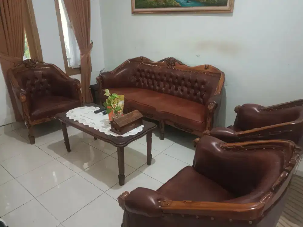 Jual Set kursi Tamu model semi klasik