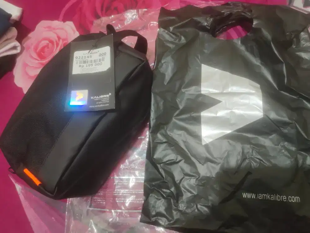 Hand Bag merek Kalibre
