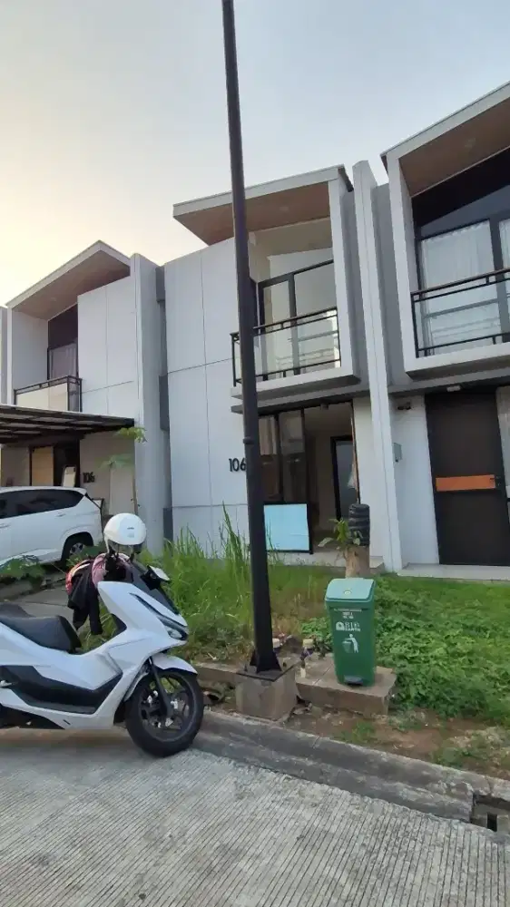 Take over / over kredit Rumah 2 lantai Cendana essence Lippo karawaci