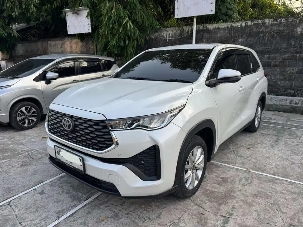 Toyota Kijang Innova Zenix V 2.0 A/T 2023