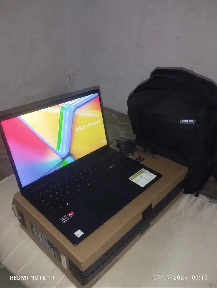 Dijual laptop Asus vivobook ram 16gb