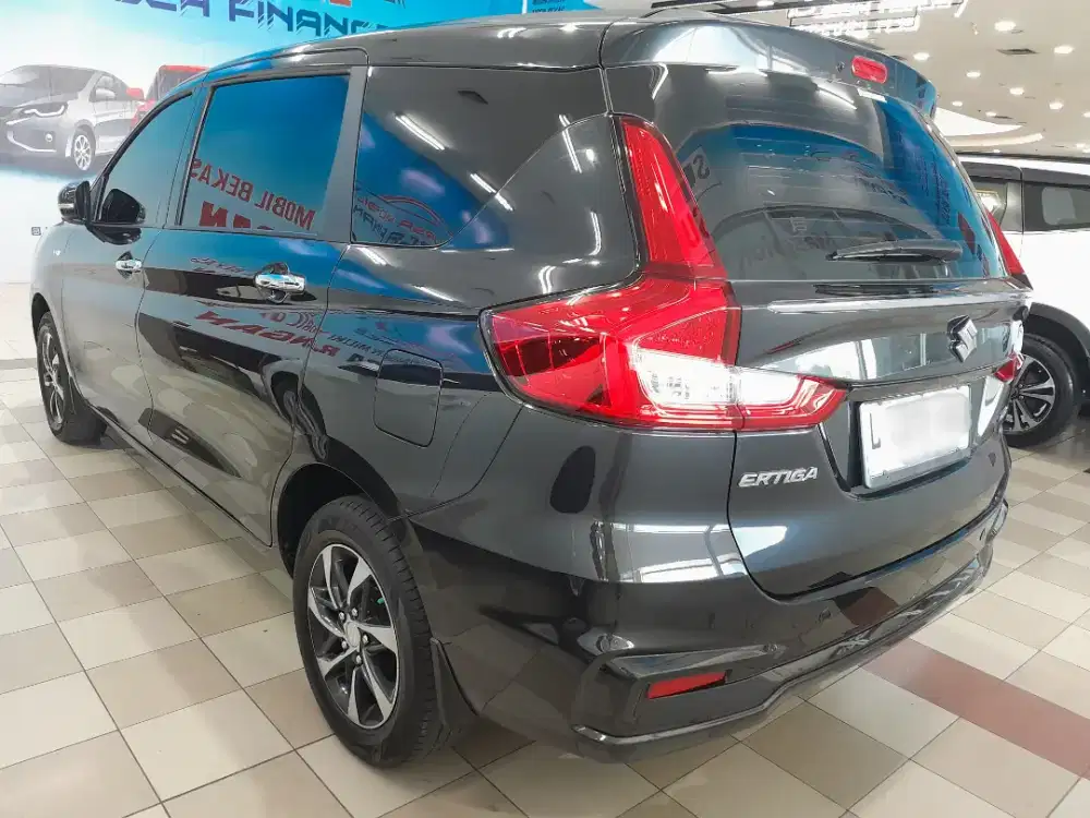 Suzuki Ertiga GX Hybrid Hitam 2023 Automatic
