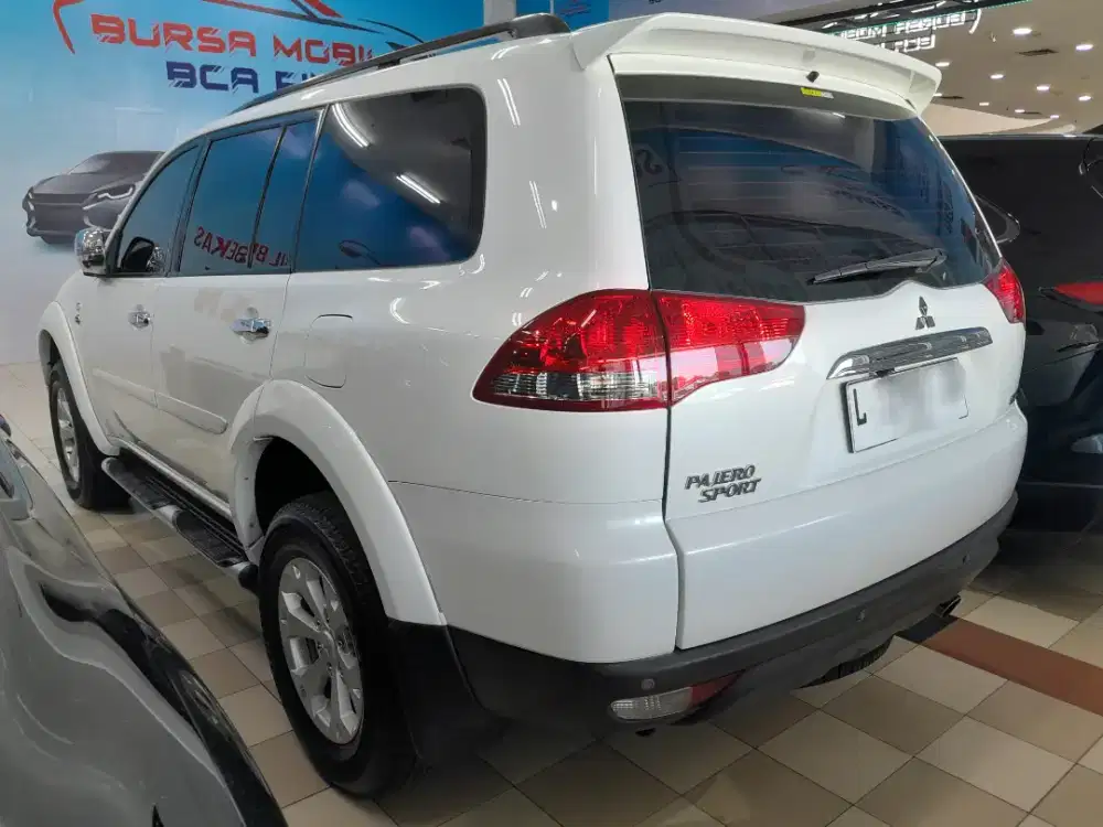 Mitsubishi Pajero Dakar Putih 2013 Automatic