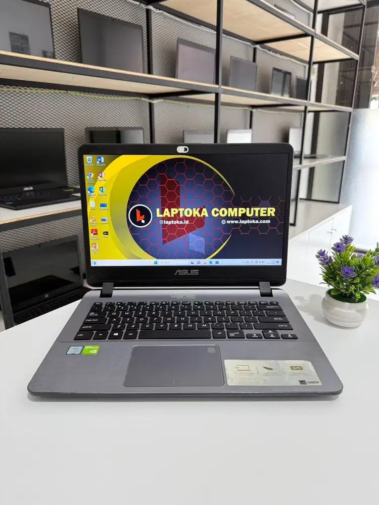Di jual laptop asus a407u core i3 ram 8gb ssd 512