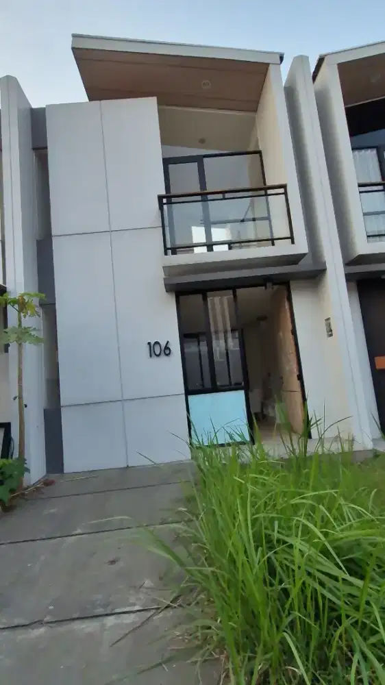 Take over / over kredit Rumah 2 lantai Cendana essence Lippo karawaci