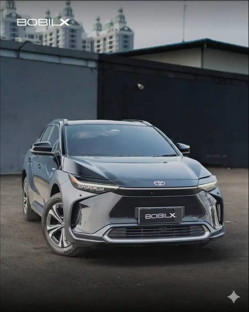 NIK 2022 Toyota BZ4X Black Metallic on Black