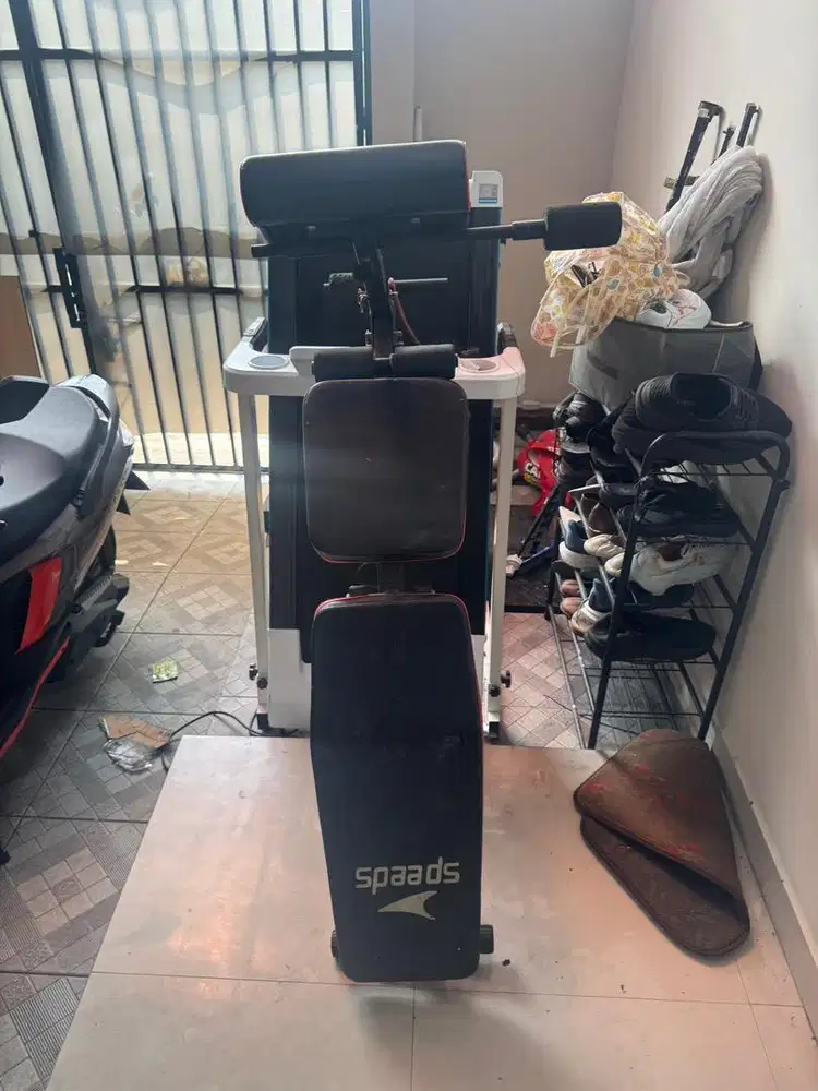 Treadmill dan Sit Up Bench