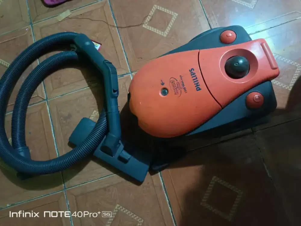 vacum cleaner philipd holland