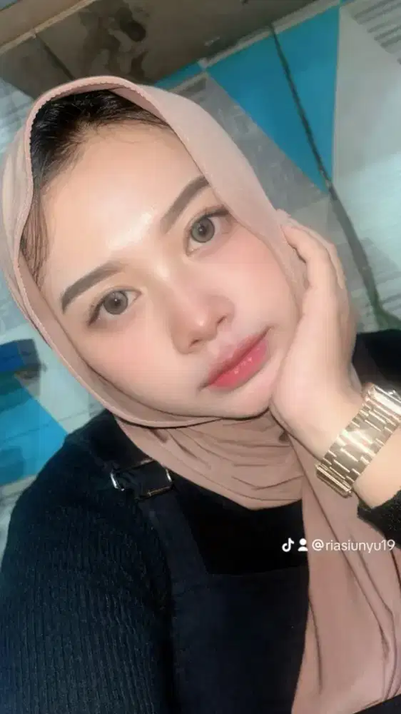 Saya mencari pekerjaan freelance yg bisa dikerjakan kapan saja HALAL