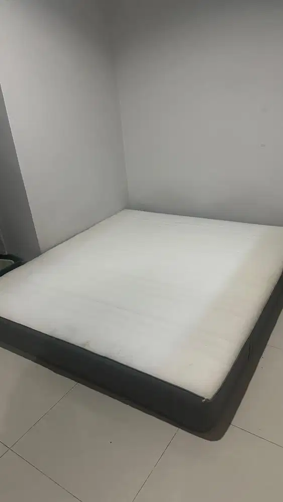Kasur IKEA HOVAG uk. 180x200 cm bed King Size pegas