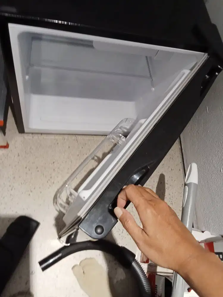 Kulkas mini sanken