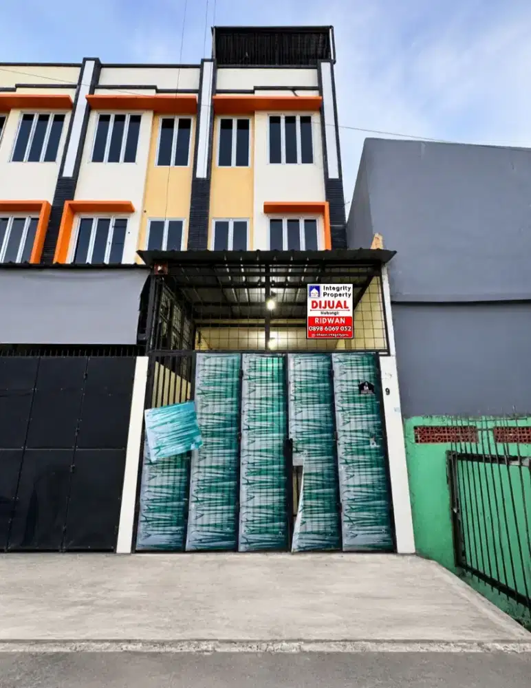 IP3142: Ruko Cocok Untuk Konveksi/Online Lokasi Dekat Jalan Raya