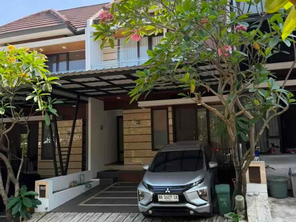 Rumah 2 lt di Cluster Bukit Nusa Dua Bukit Nusa indah serua