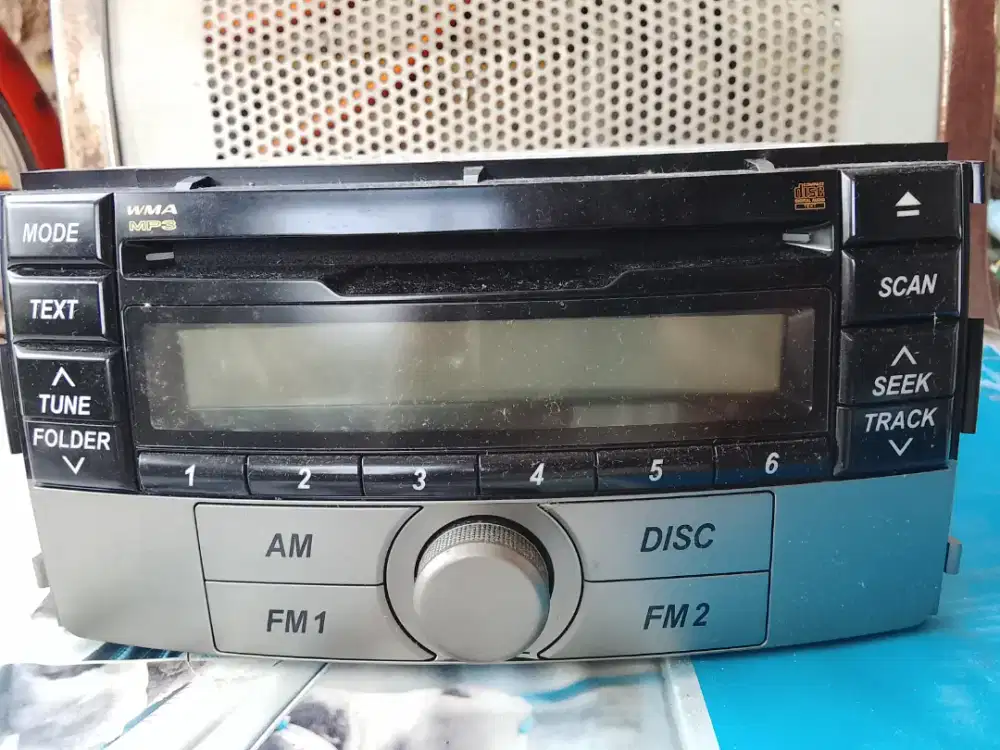 Jual tape mobil bekas