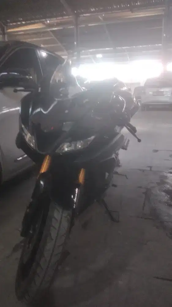 Yamaha r15 v3  siap pake