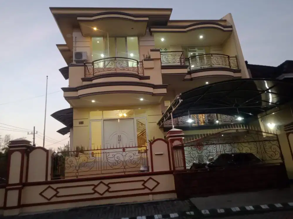Dijual Rumah Mewah Pantai Mentari
