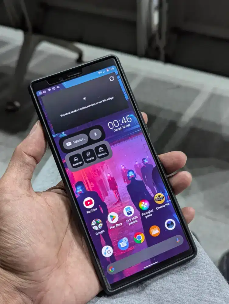 Sony Xperia 1 xl axis