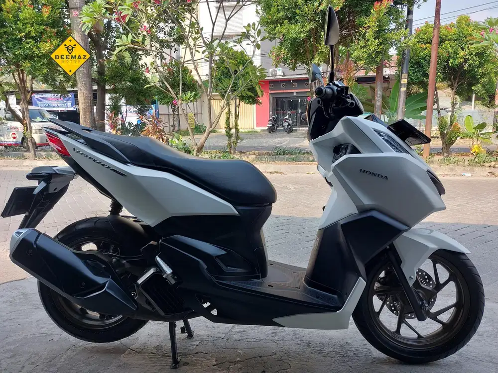 (DP 500 Rb)‼️ Vario 160 ABS Putih 2023 Cash, Kredit & Tukar Tambah