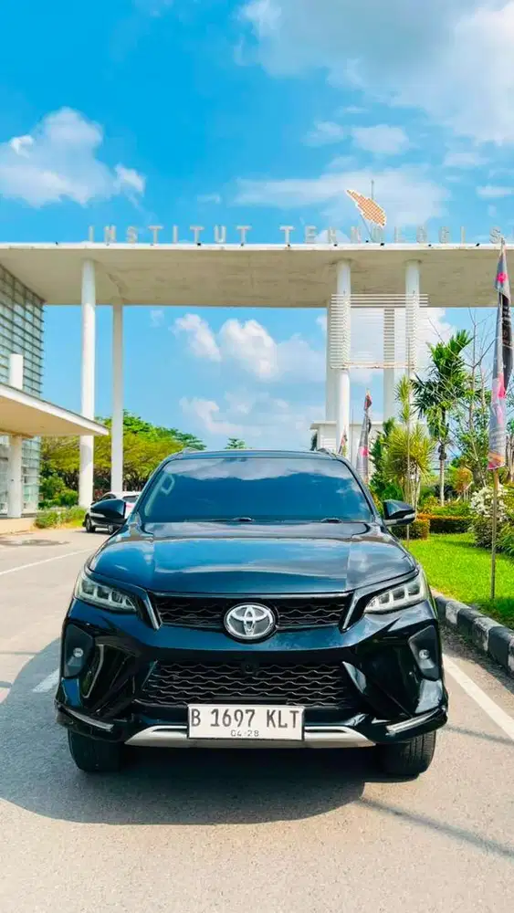 Toyota Fortuner 2.4 G Diesel Matic 2016 Upgrade Legender
