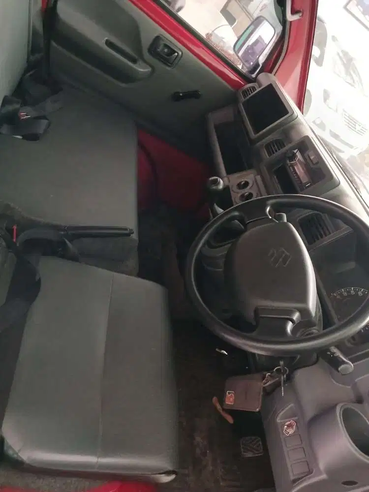 Suzuki New Carry Box 2022 Merah PS + AC 1.5cc