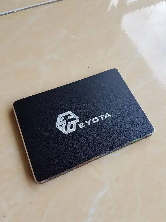 SSD Eyota 512gb Sata3 sehat 100% pot 0 day