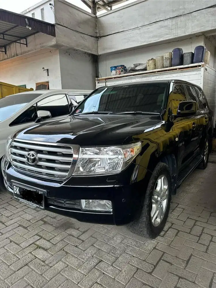 Toyota Land Cruiser 2010 UK Original