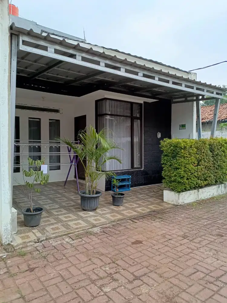 DISEWAKAN TAHUNAN ,24 JUTA, RUMAH 1 LANTAI DI JATIMURNI KOTA BEKASI