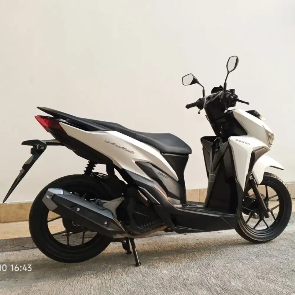 HONDA VARIO 125 CBS ISS TAHUN 2022 CASH KREDIT MURAH DP MULAI 700 RB
