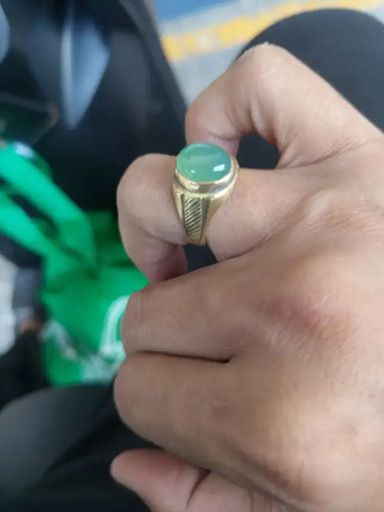 Green Chalcedony / Kalsedon Hijau (Sintetis/Celupan).