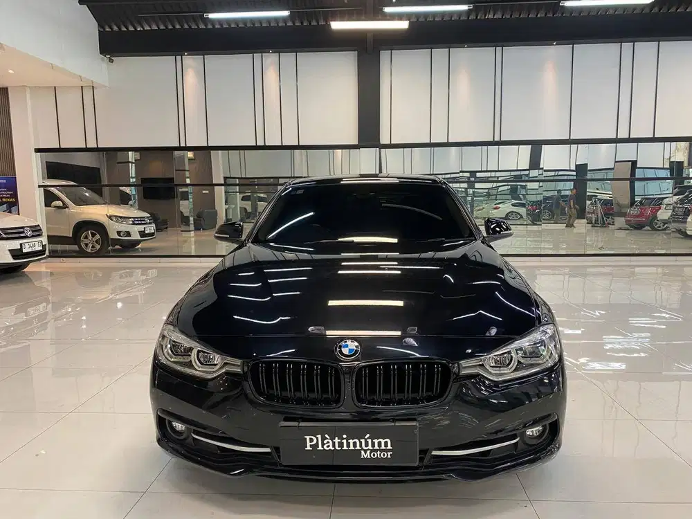 BMW 320I F30 SPORT